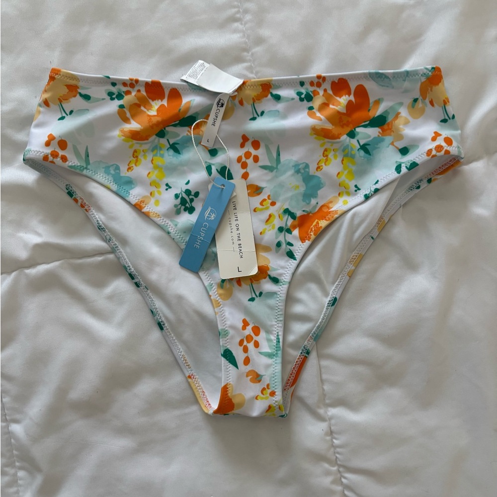 NWT Cupshe Floral Bikini Bottom with Orange and Teal Accents